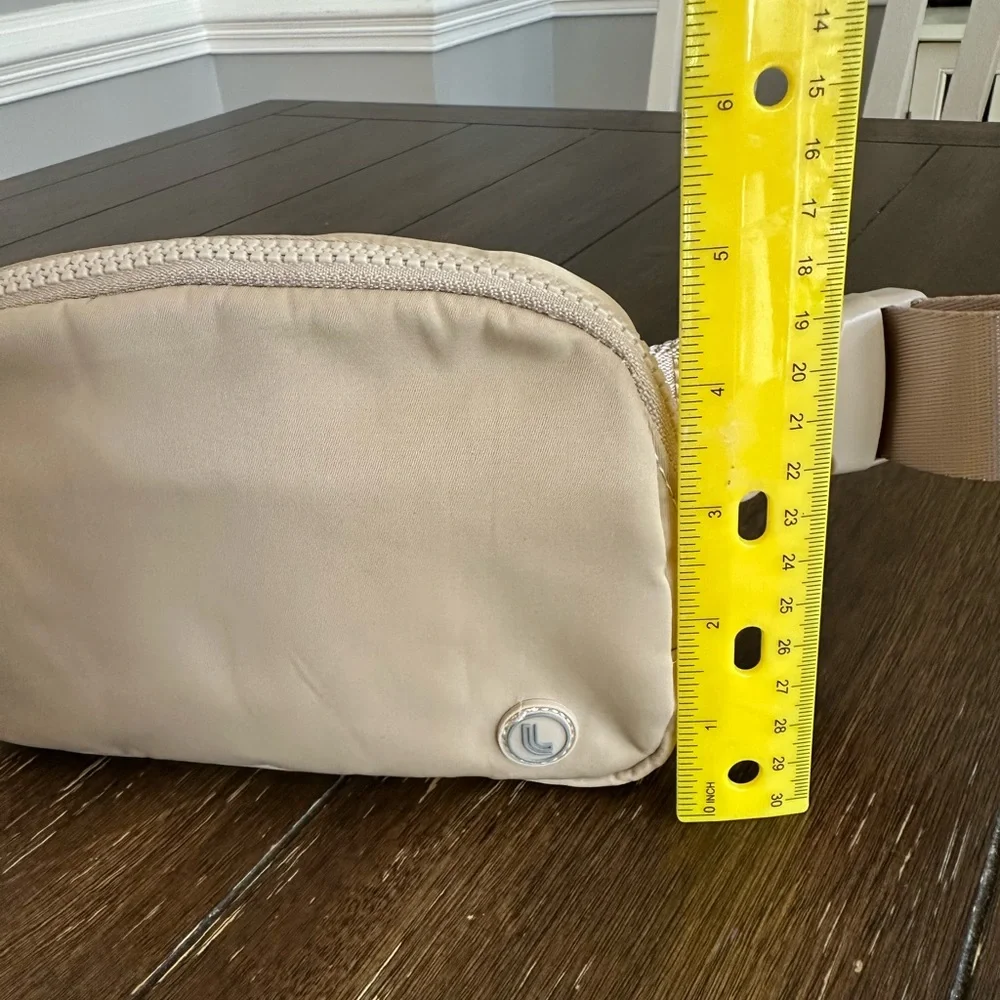 Lole waist pack - Picture 6 of 14